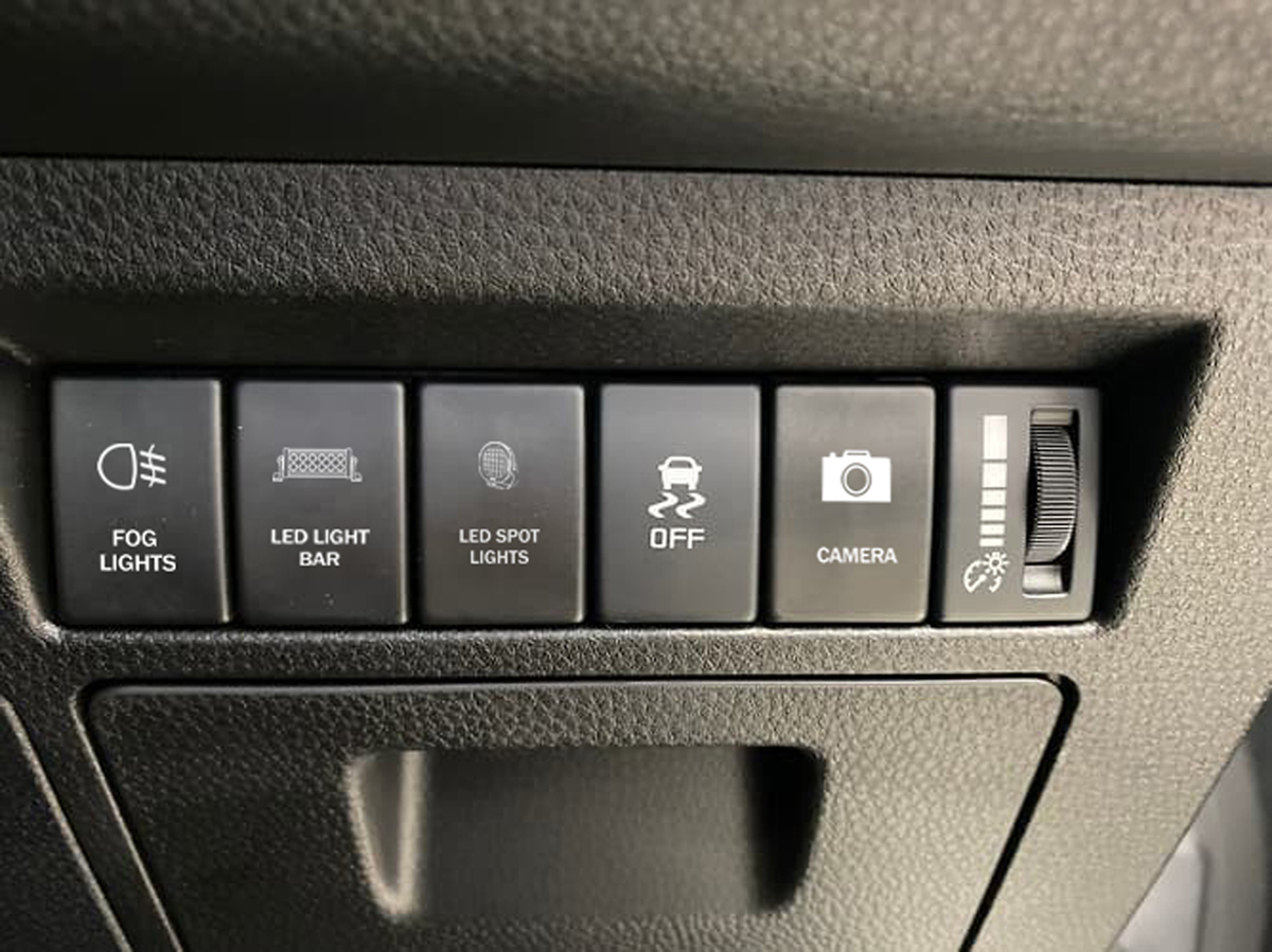 Dash Panel from Mazda BT-50 2021 Auto 4x4 Dual Cab with AOBSWI400 series Push Button Switches